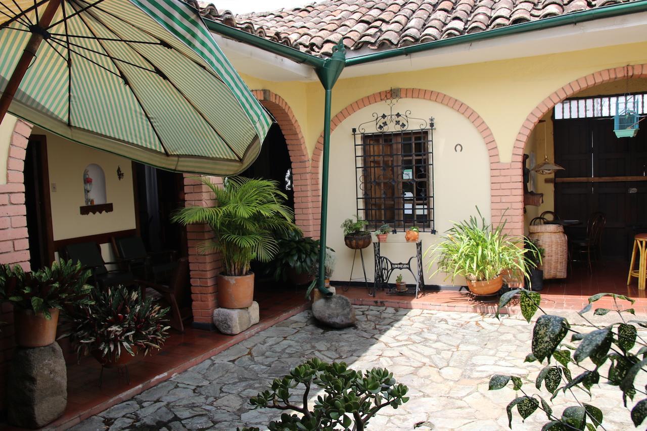 Bed and Breakfast La Casa De Mima Popayan Esterno foto